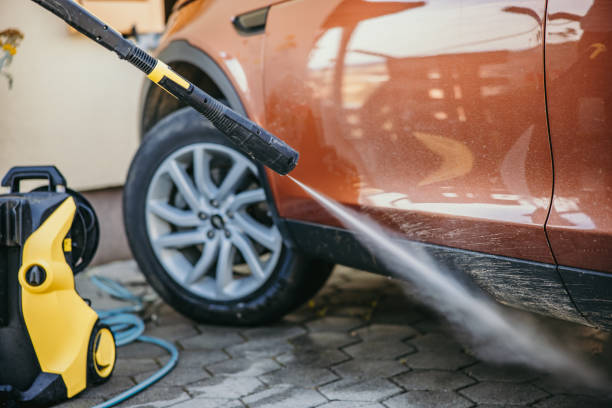 Best Roof Power Washing Services  in Watervliet, NY